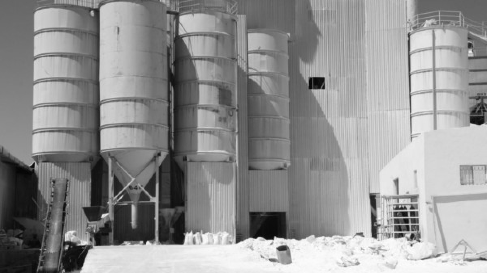 Gypsum Rooker Company of Semnan